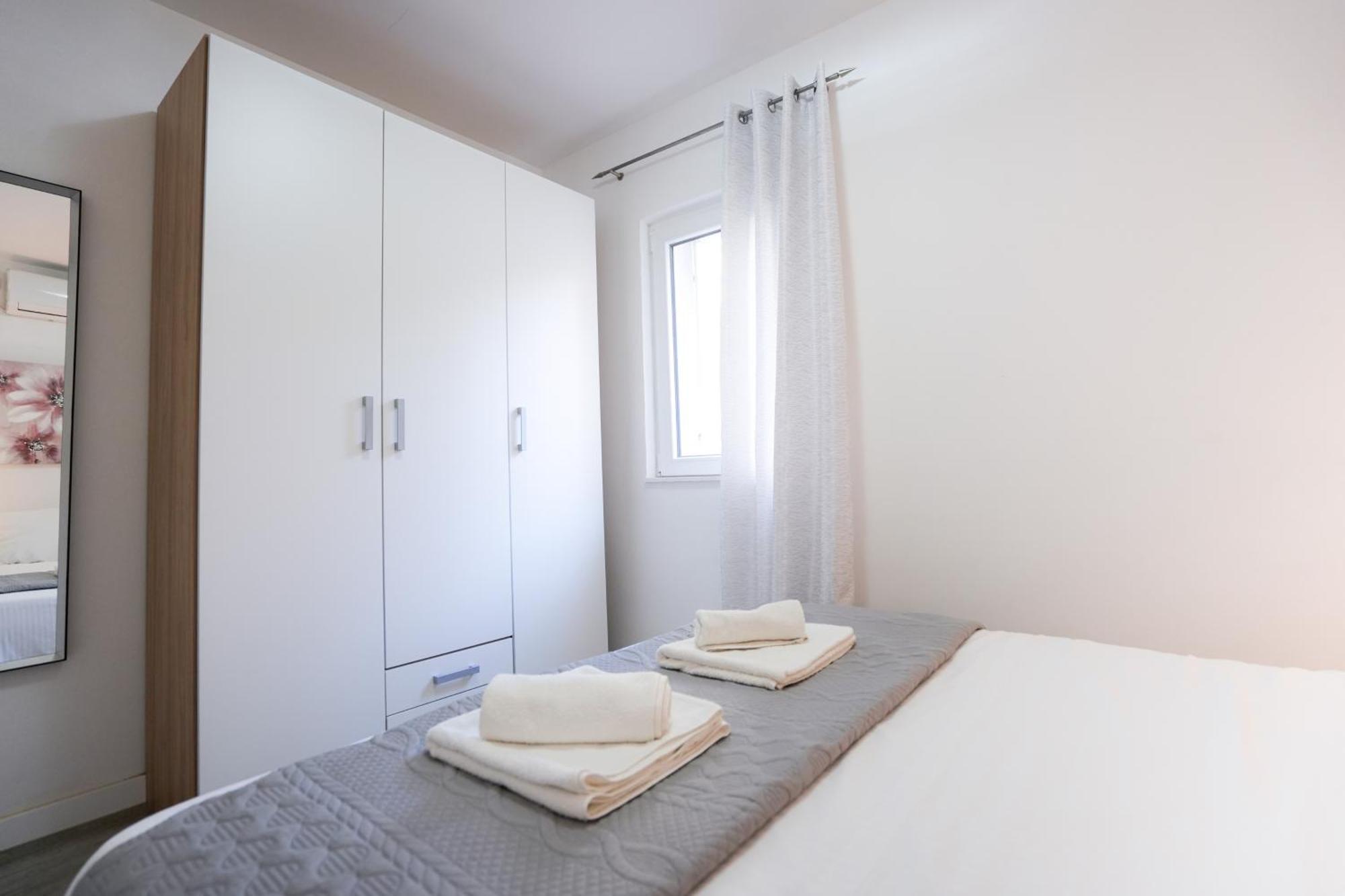 Apartment Kaya Prime Location In Old Town Задар Екстериор снимка