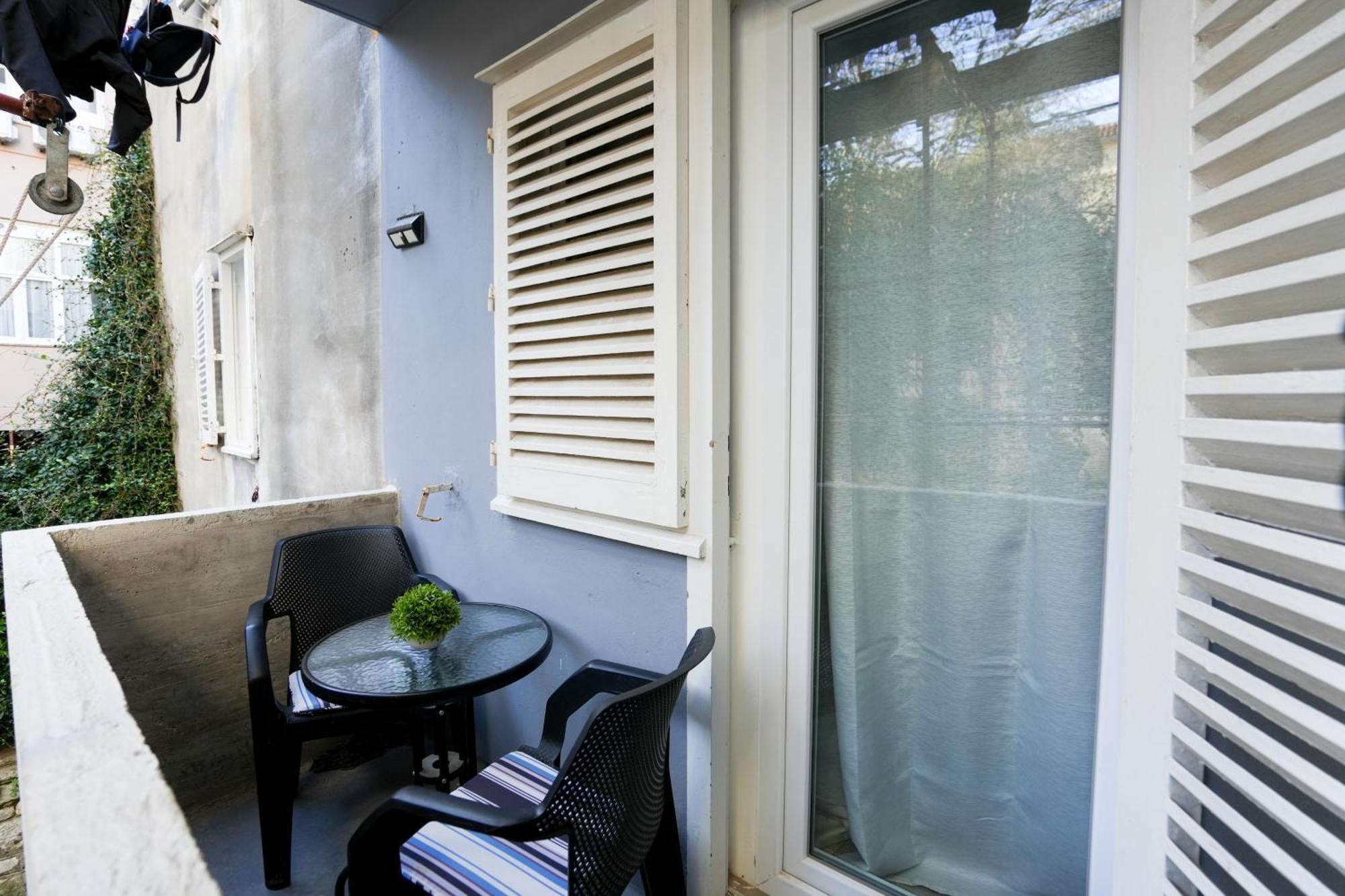 Apartment Kaya Prime Location In Old Town Задар Екстериор снимка